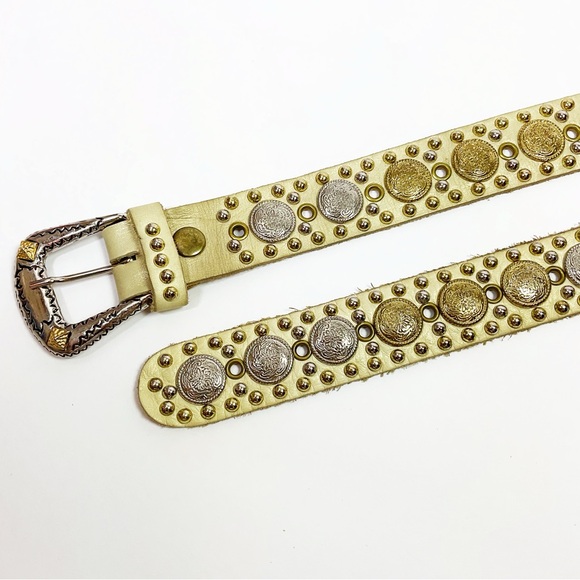 Vintage Sand Castle Leather Gold/Silver Tone Coin Motif Studded Belt - Picture 6 of 8